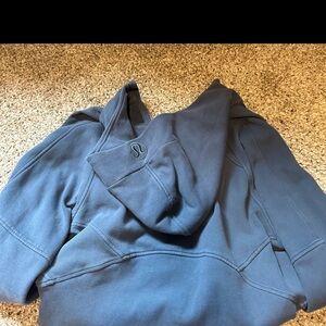 Lululemon scuba size l/xl